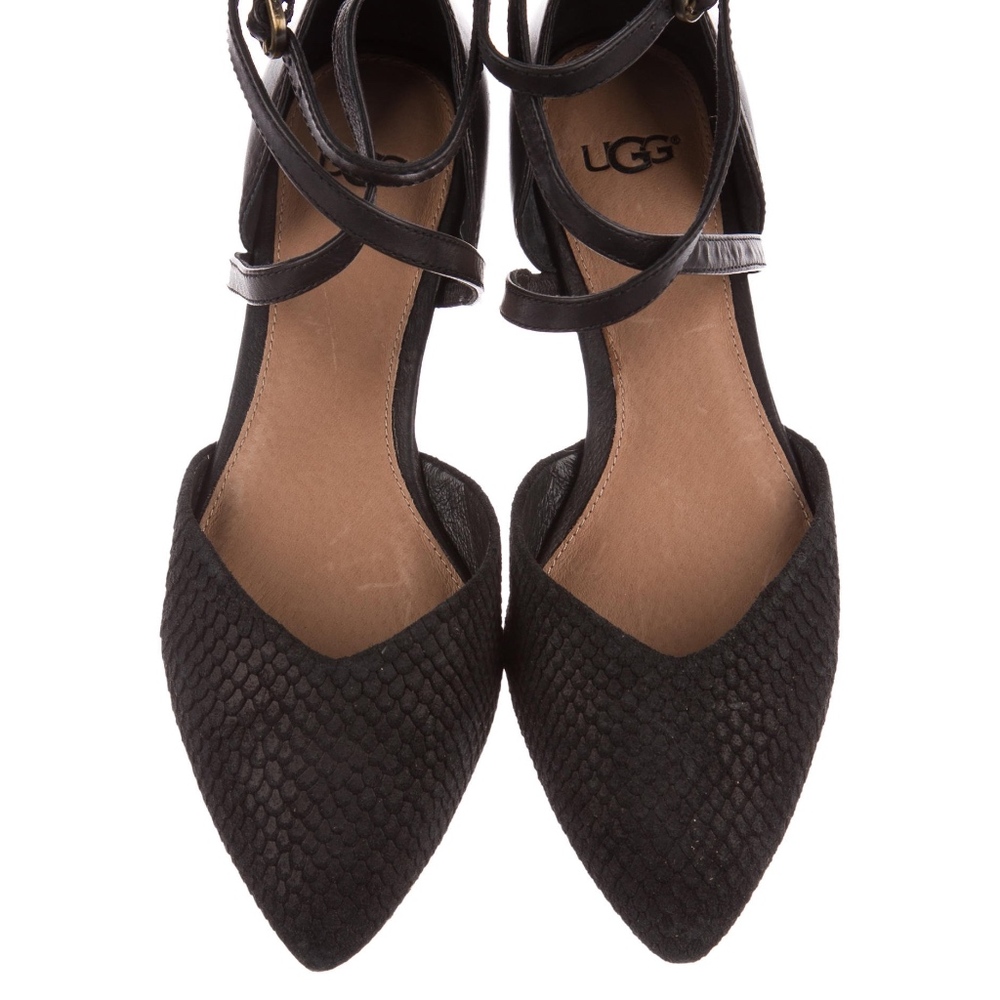 ugg suede pointed-toe flats ☾
